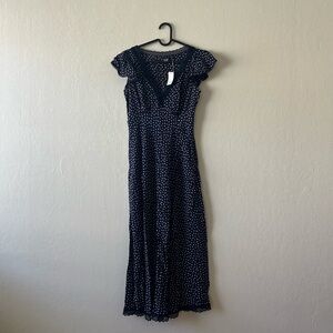 BNWT GAP Navy and White Maxi Dress
